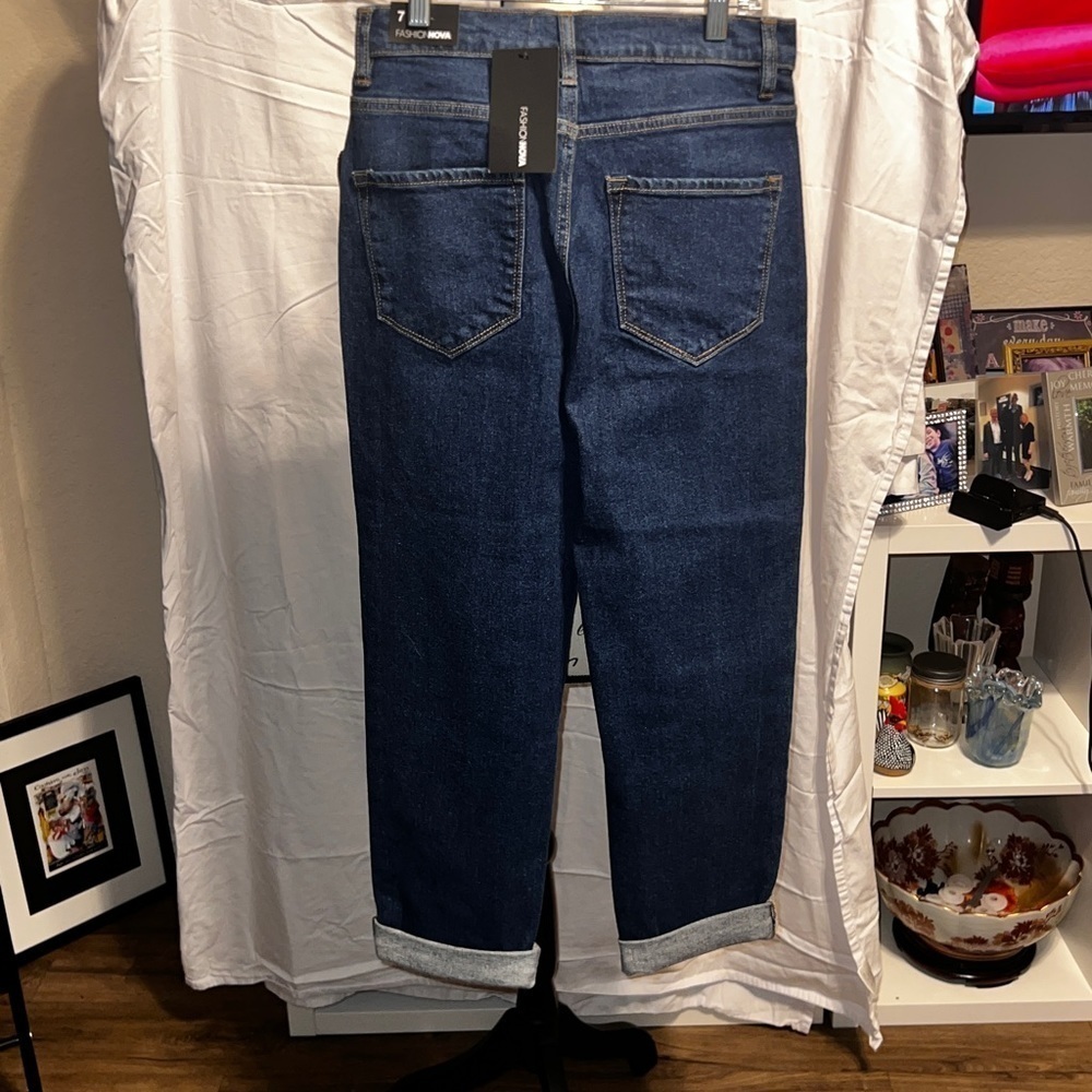 Fashion Nova - I Got It From My Mama Jeans - Size 7/28 NWT​​​​​​ - Picture 7 of 16
